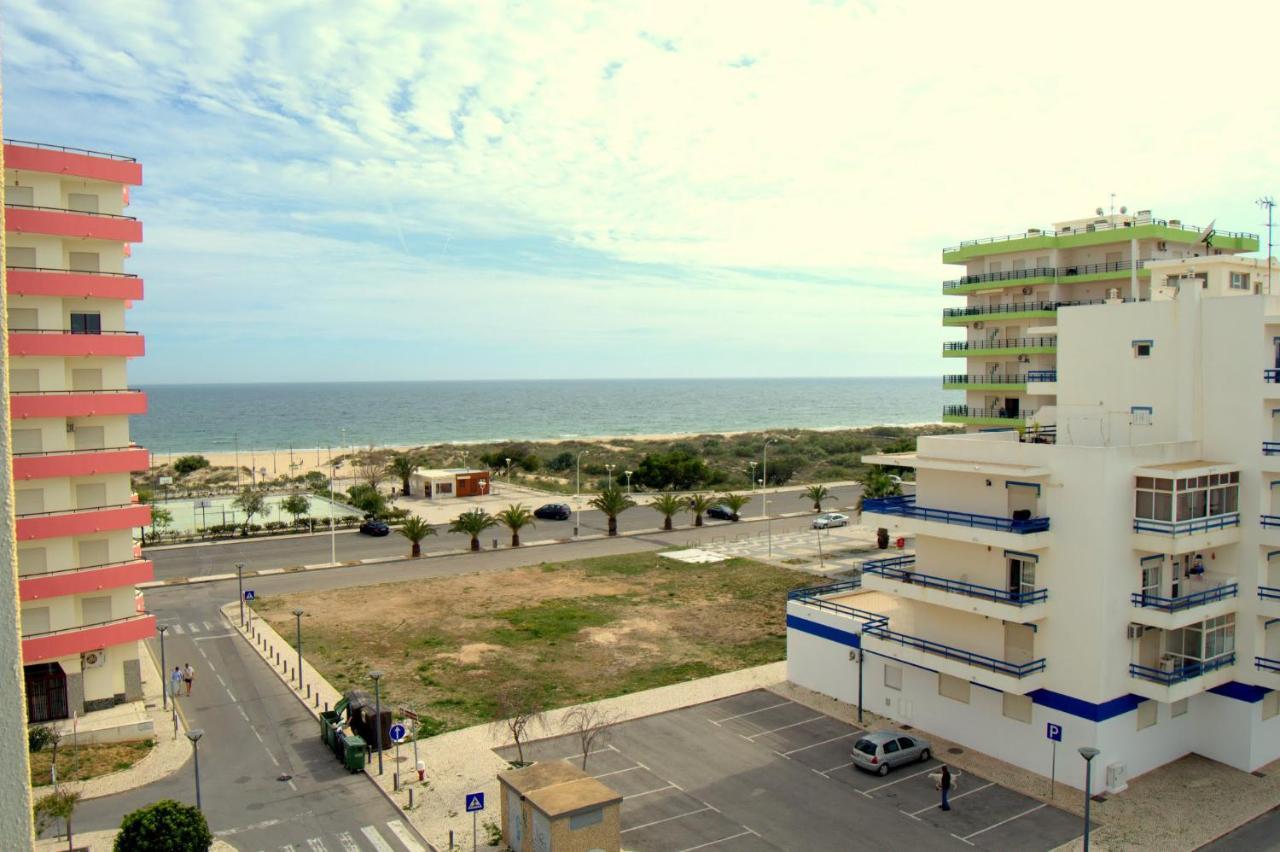 T1 Com Vista Mar Na Praia De Monte Gordo Kültér fotó